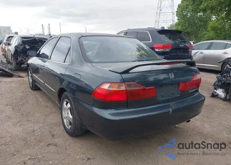 1998 Honda Accord Ex from USA, damaged, VIN 1HGCG5653WA025388